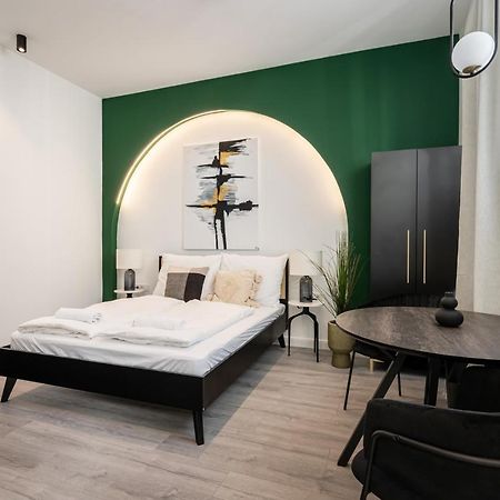 R6 - Boutique Apartments, Best Location By Bqa Boedapest Buitenkant foto